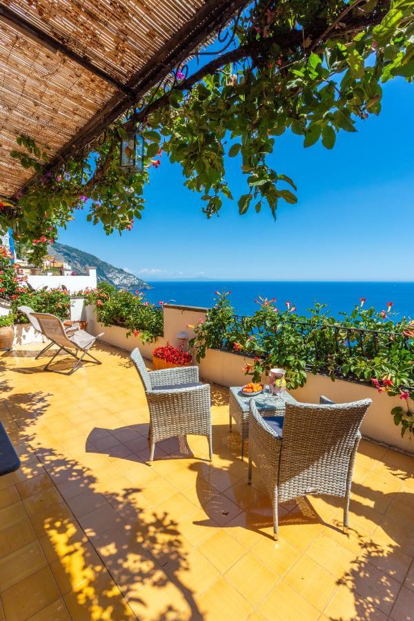 Vila Il Pettirosso In Positano Exteriér fotografie