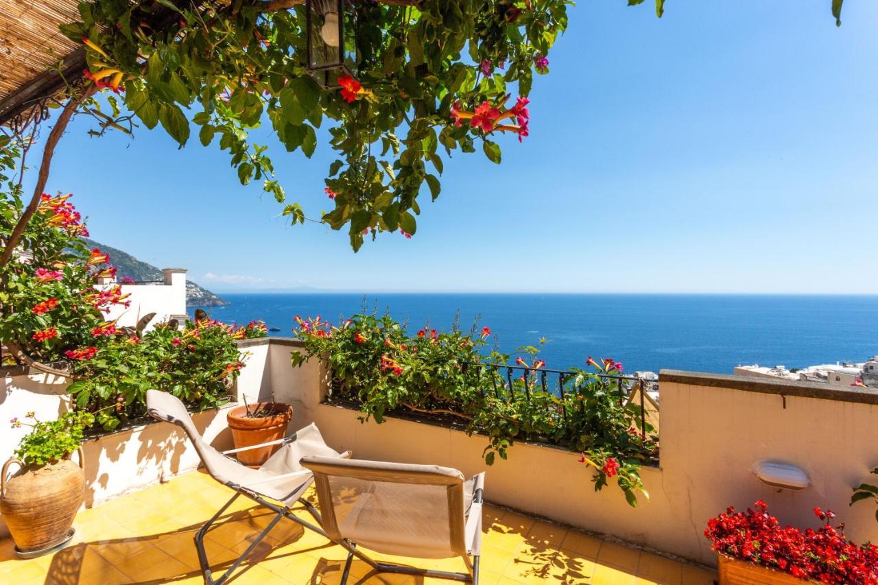 Vila Il Pettirosso In Positano Exteriér fotografie