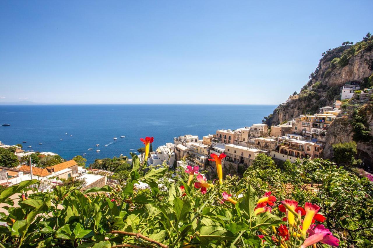 Vila Il Pettirosso In Positano Exteriér fotografie