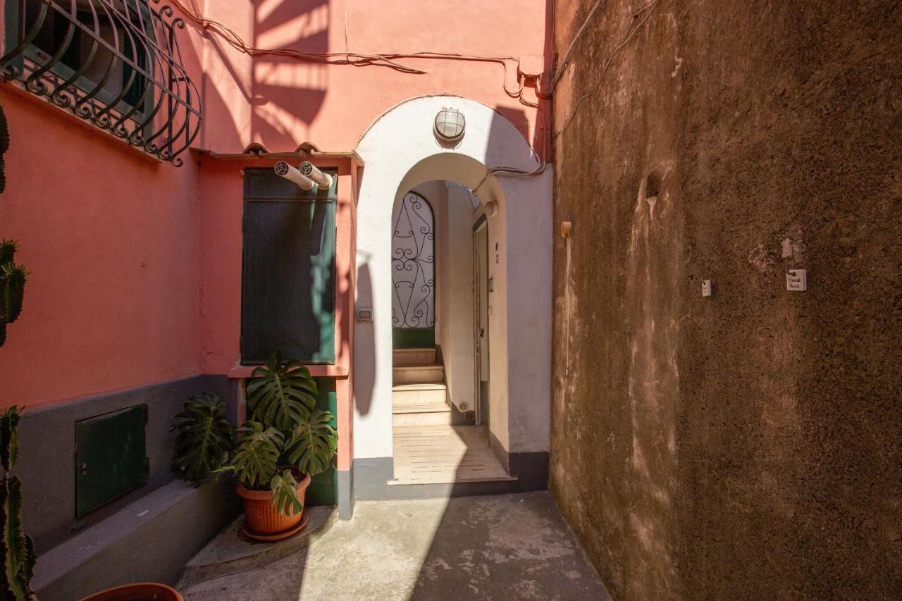 Vila Il Pettirosso In Positano Exteriér fotografie