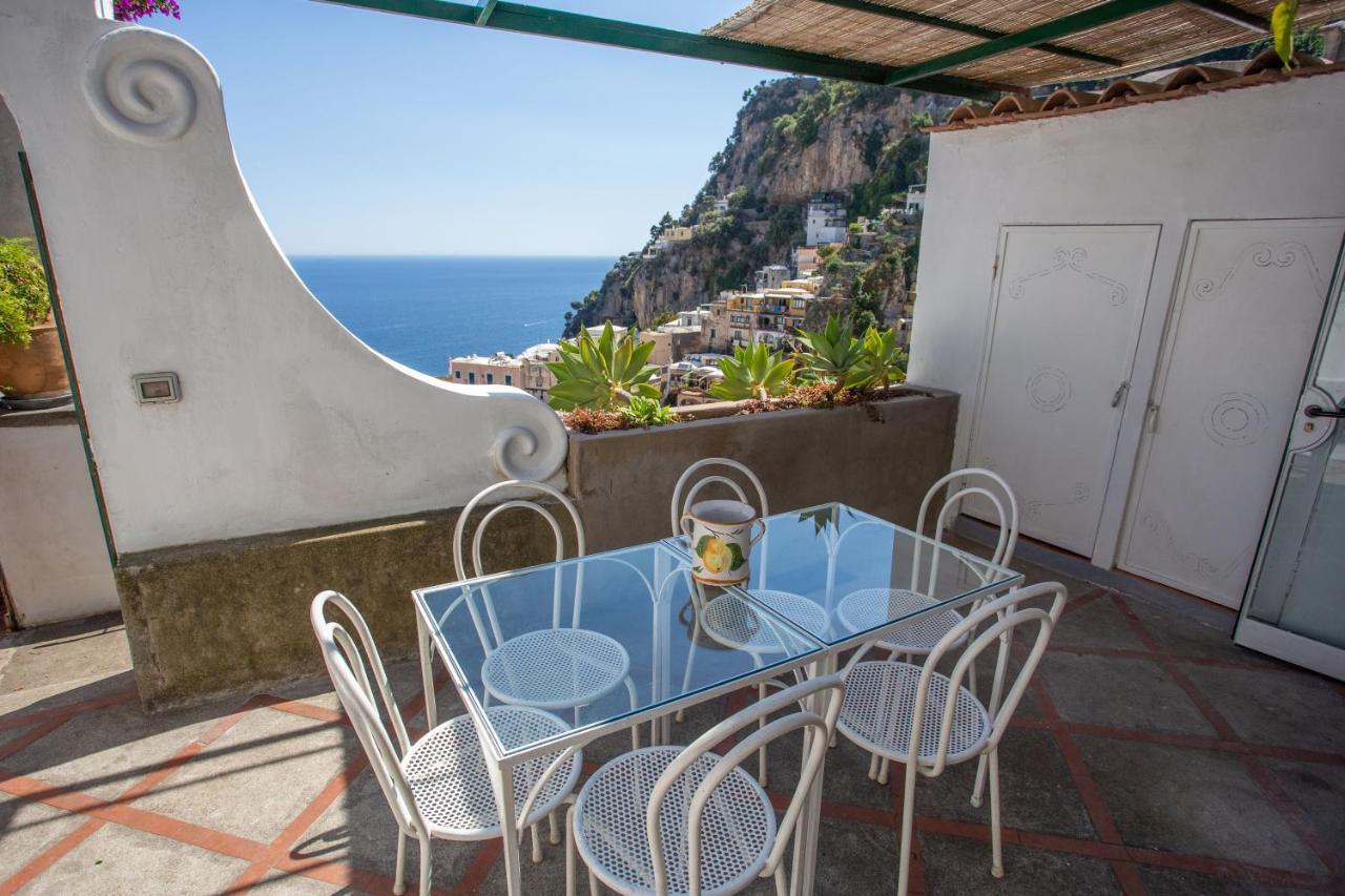 Vila Il Pettirosso In Positano Exteriér fotografie